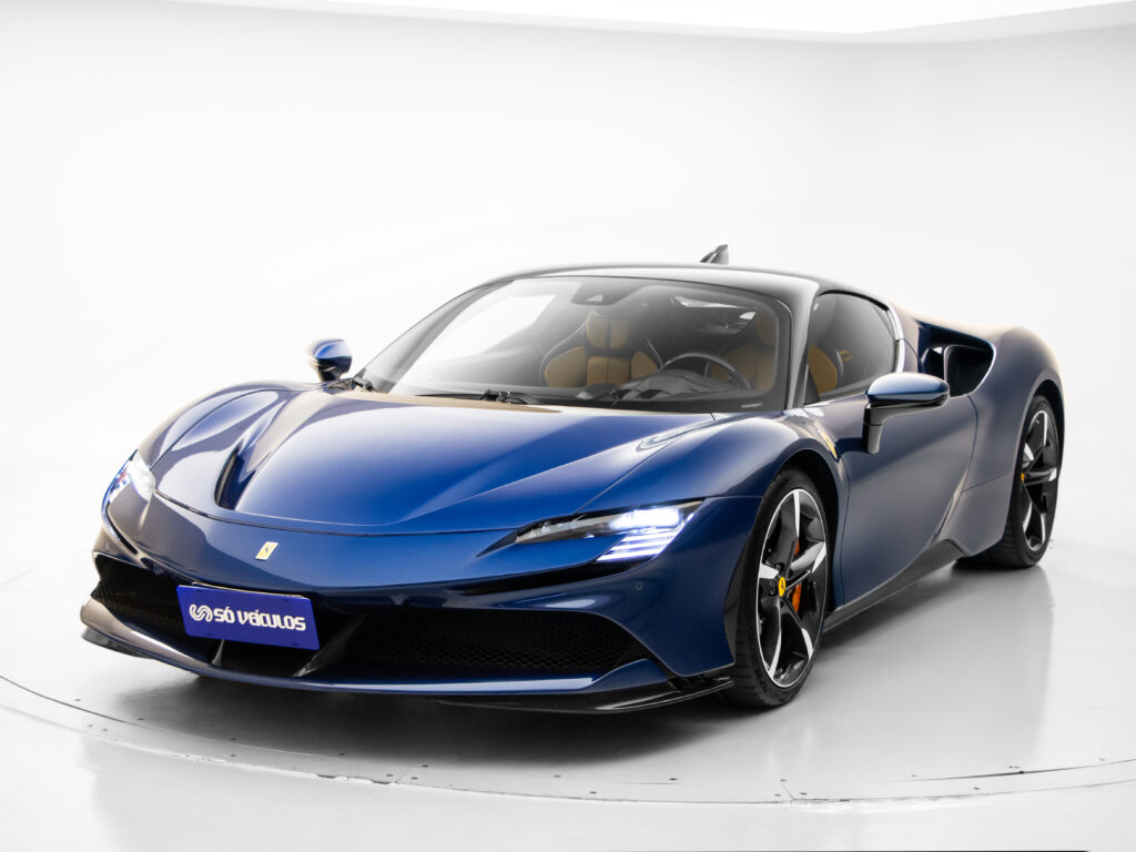 FERRARI SF90 STRADALE