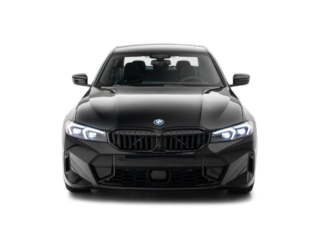 BMW 330E M SPORT