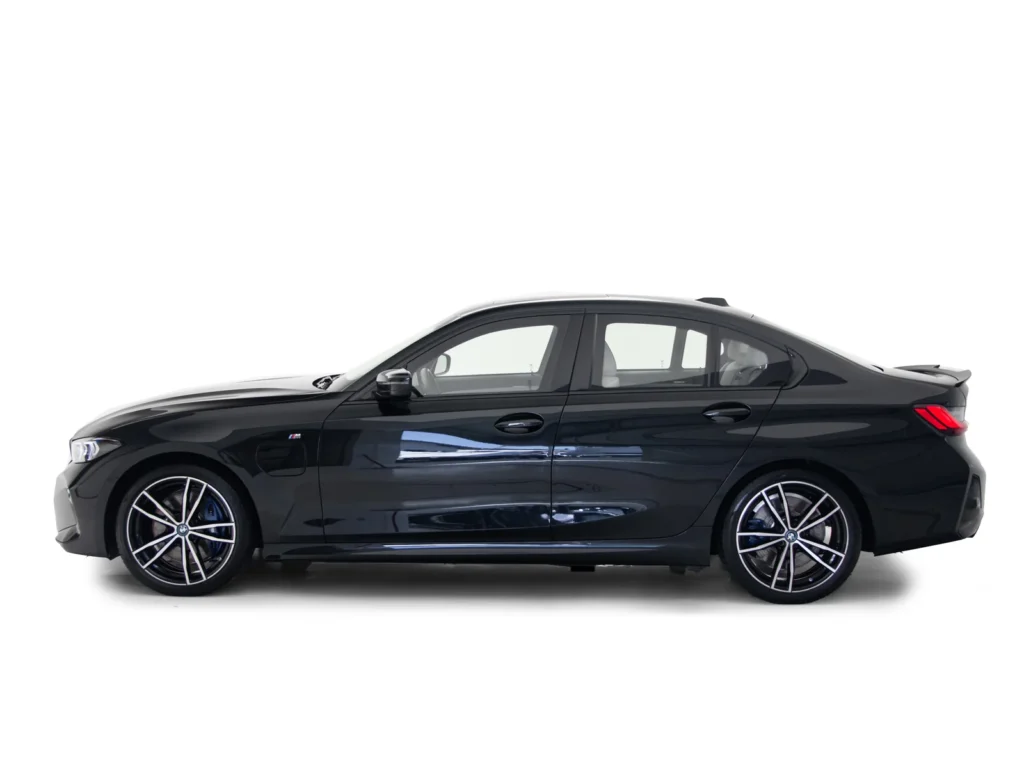 BMW 330E M SPORT