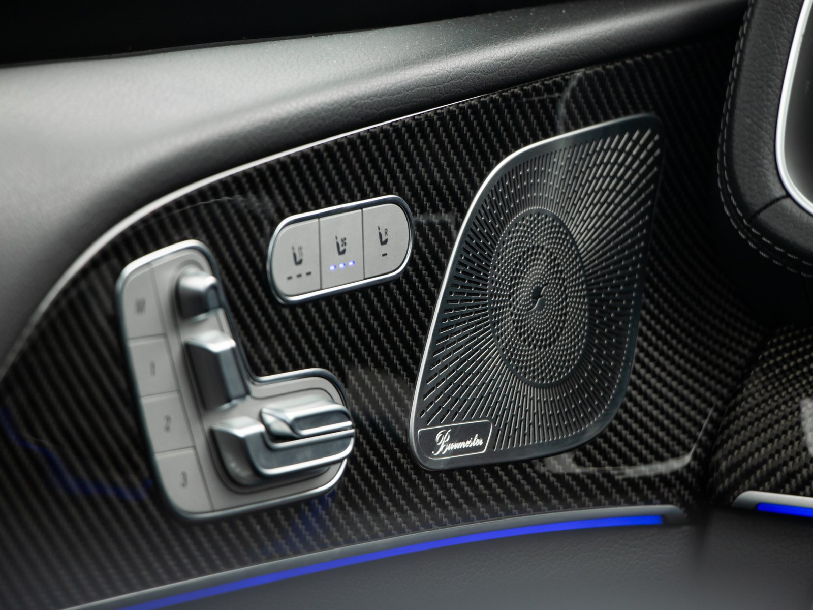 CorvetteZ06Interior-15