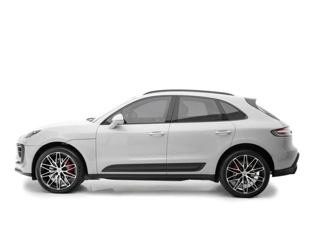PORSCHE MACAN S