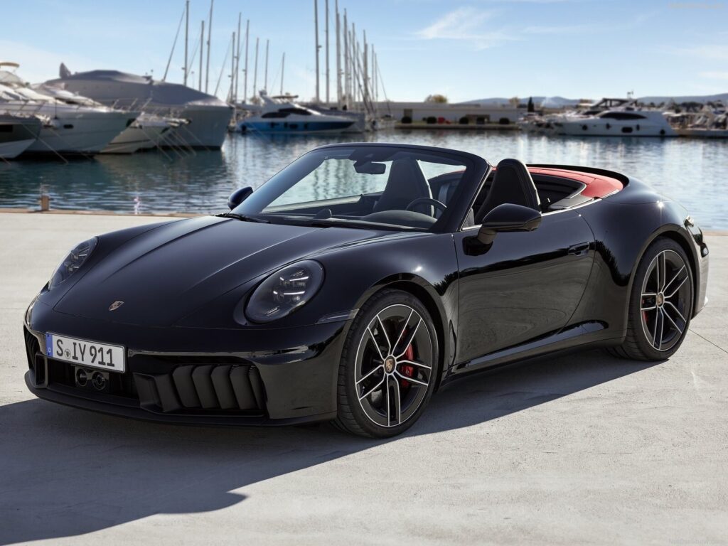 Porsche 911 Carrera GTS Cabriolet (2025)