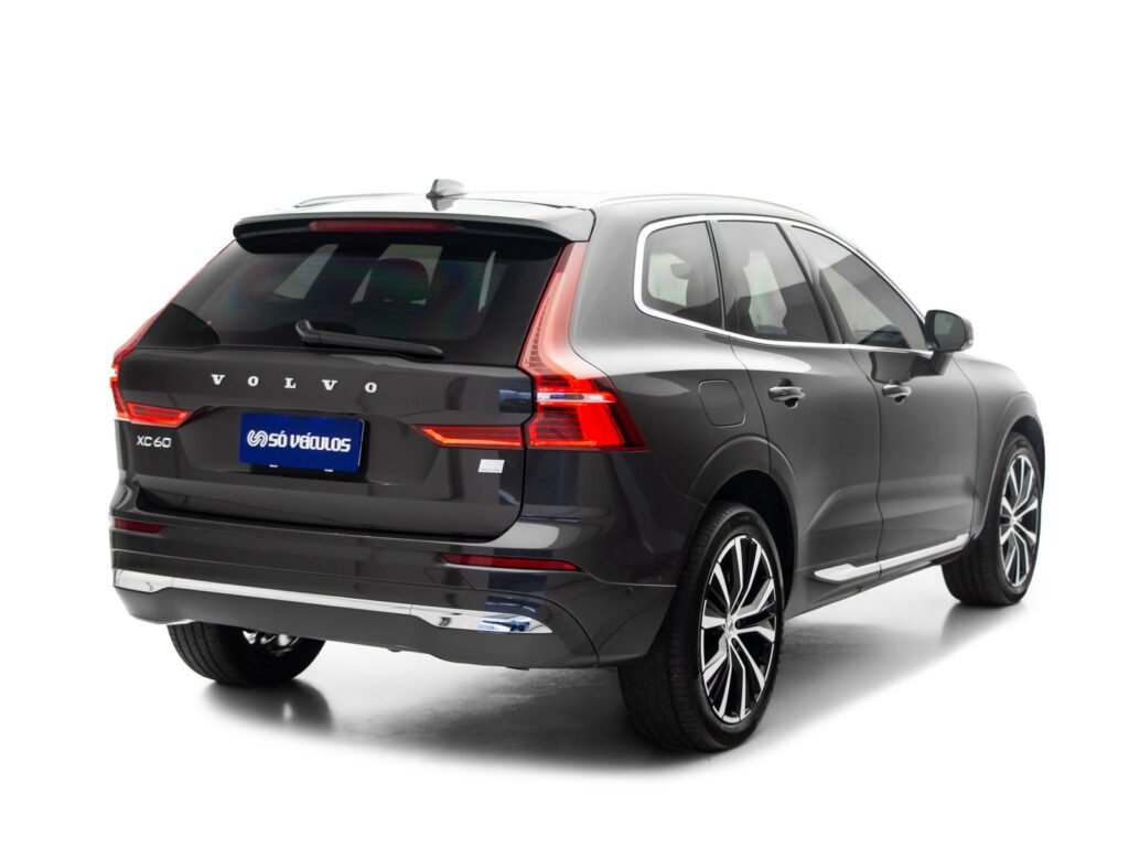 VOLVO XC60 T8 RECHARGE ULTIMATE