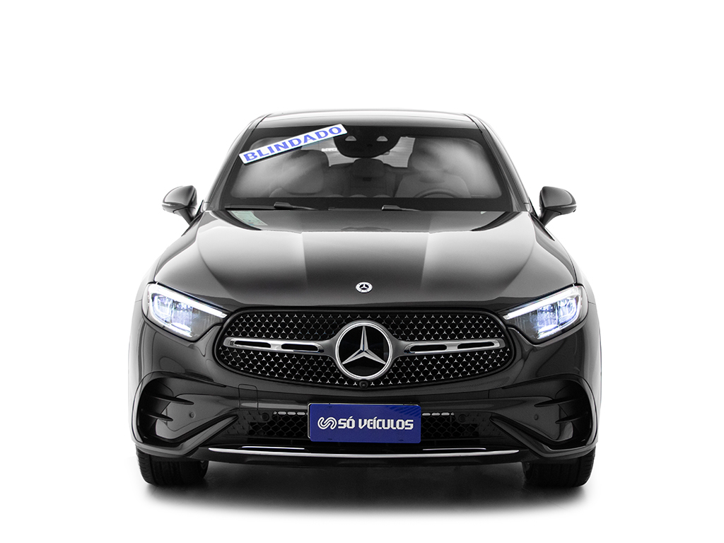 MERCEDES-BENZ GLC 300 COUPÉ AMG LINE