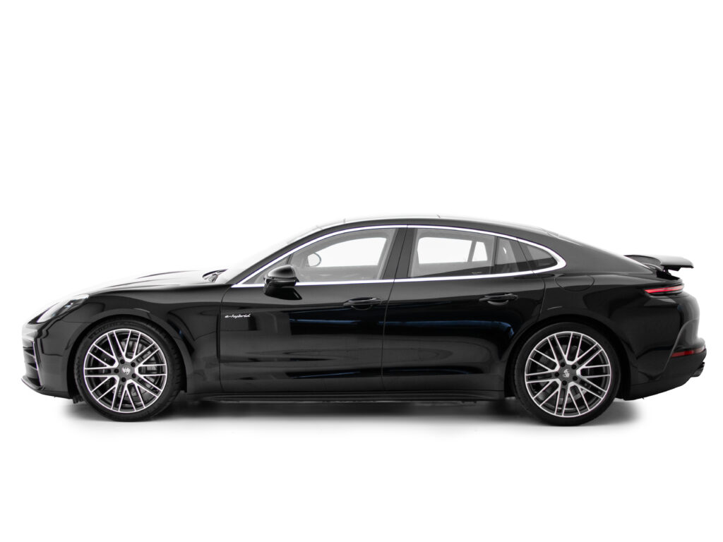 PORSCHE PANAMERA 4 E-HYBRID