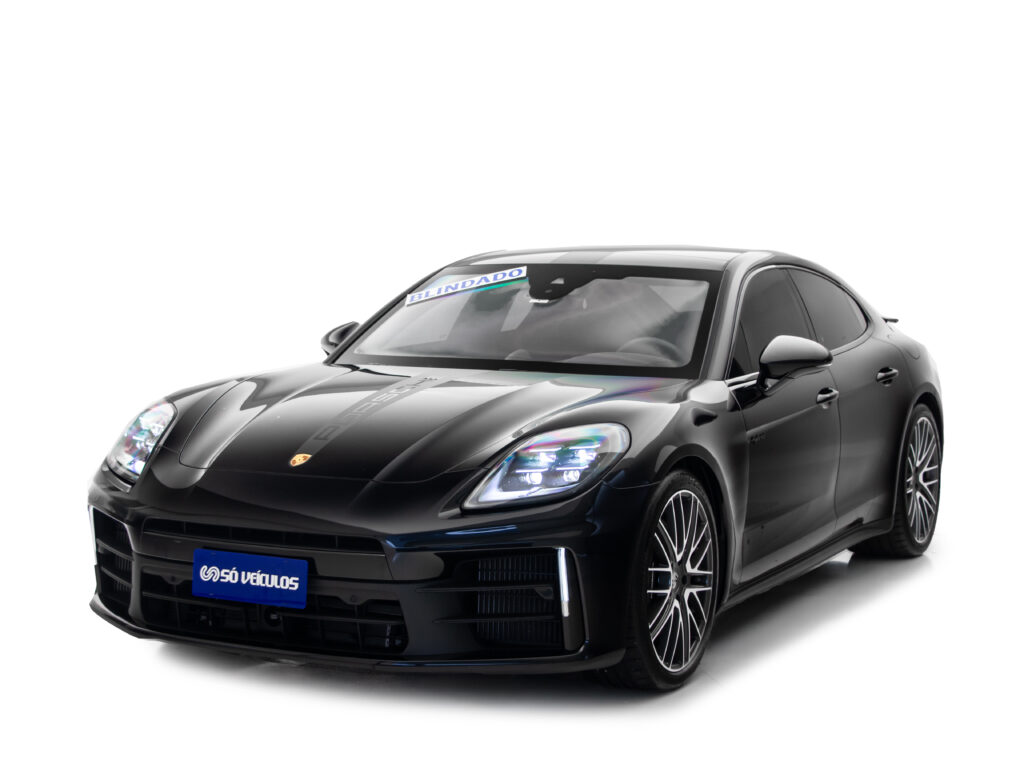 PORSCHE PANAMERA 4 E-HYBRID