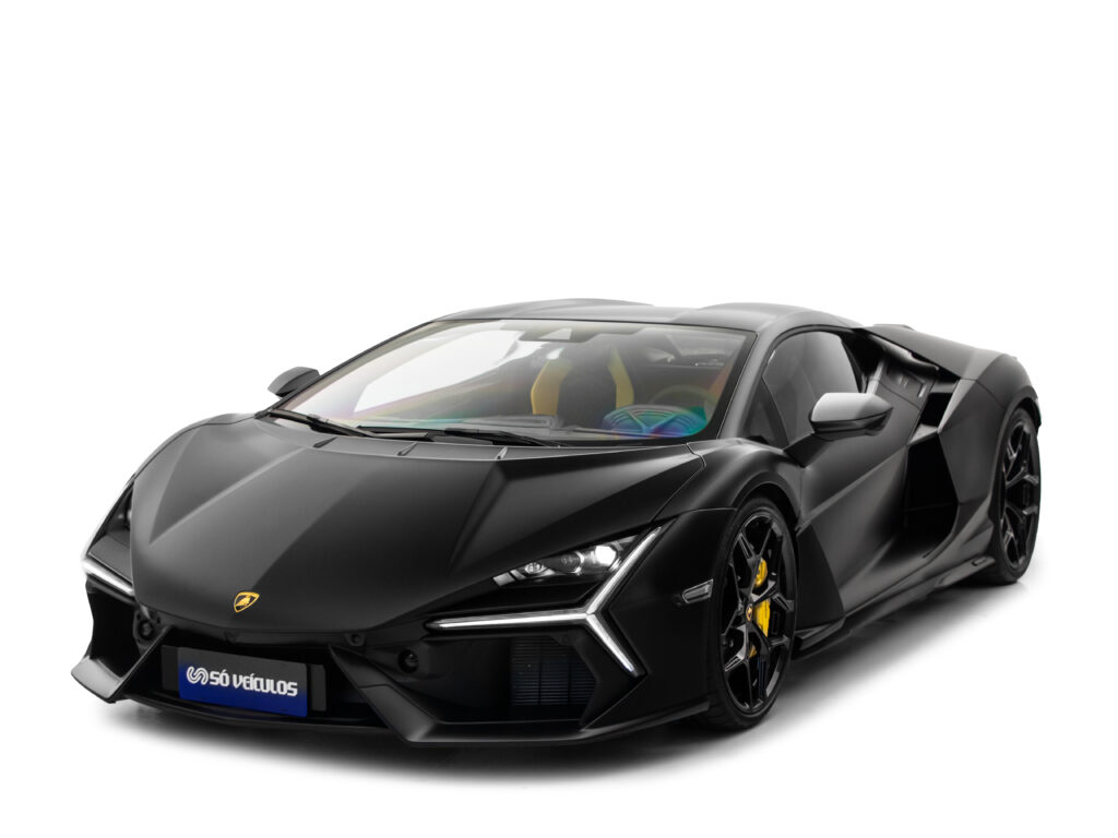 LAMBORGHINI REVUELTO