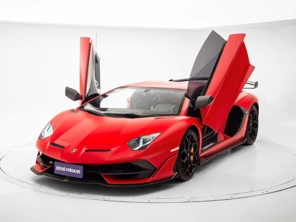 LAMBORGHINI AVENTADOR SVJ
