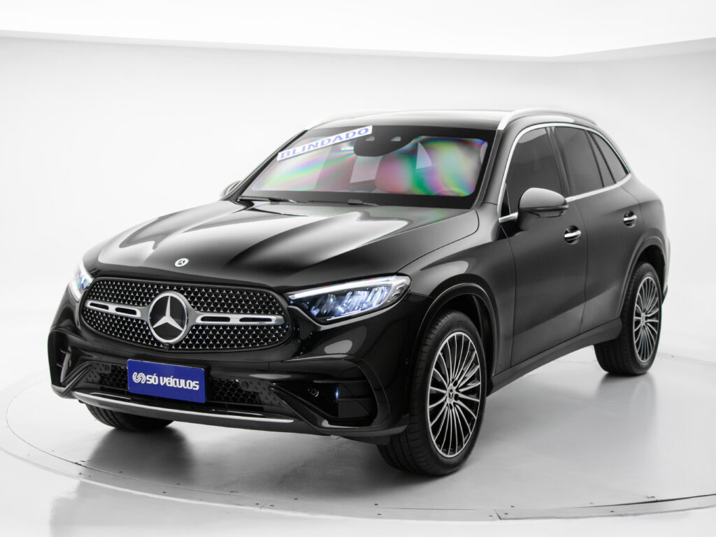 MERCEDES-BENZ GLC 300 AMG LINE