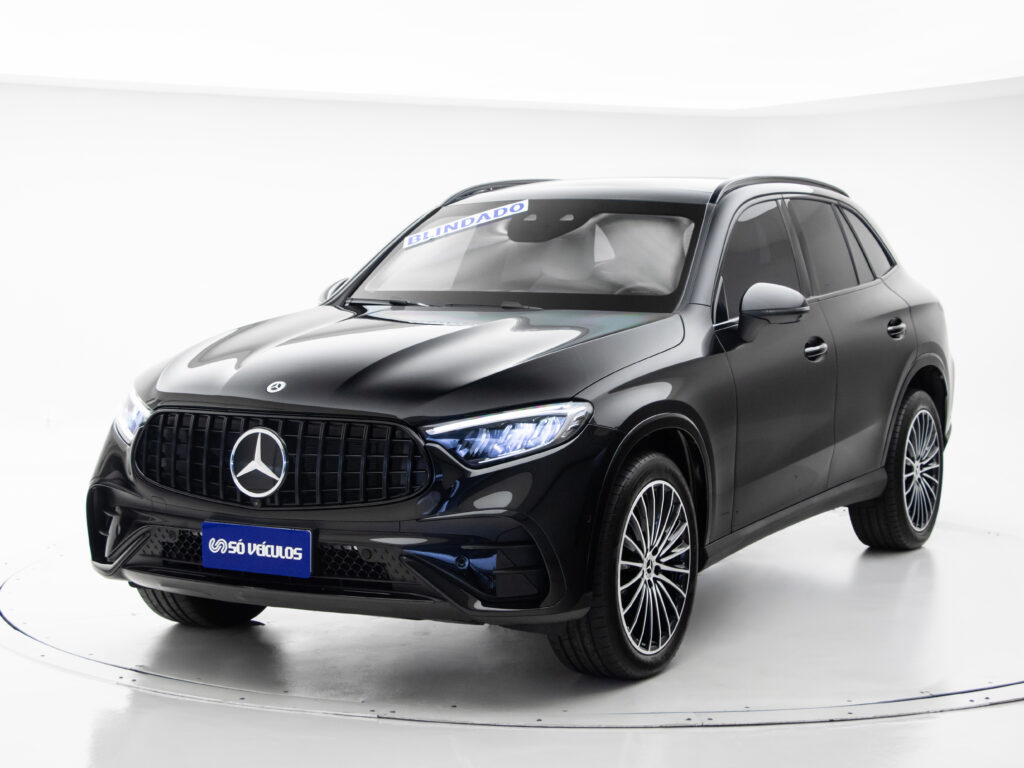 MERCEDES-BENZ GLC 300 AMG LINE
