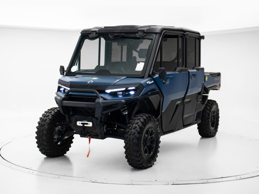 BRP CAN-AM DEFENDER MAX LIMITED HD11
