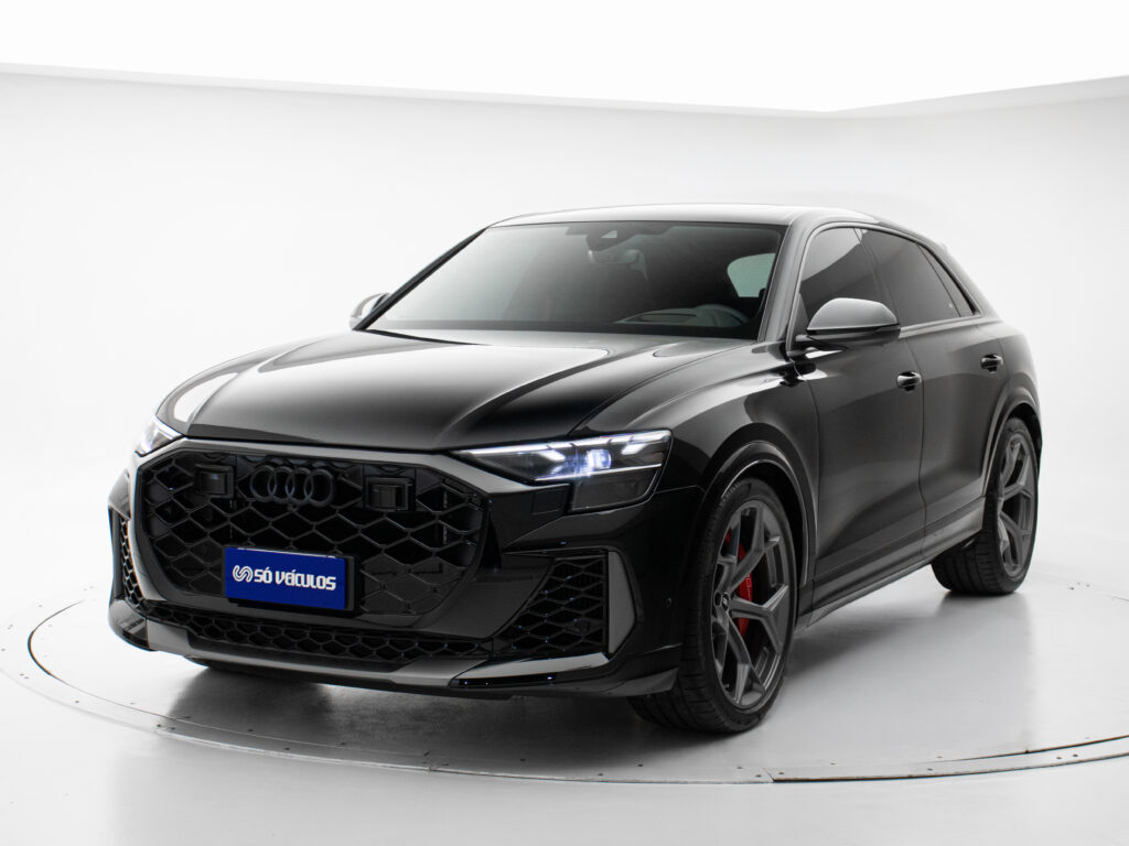 AUDI RSQ8 PERFORMANCE