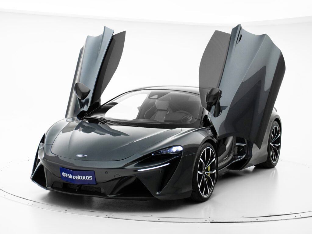 MCLAREN ARTURA
