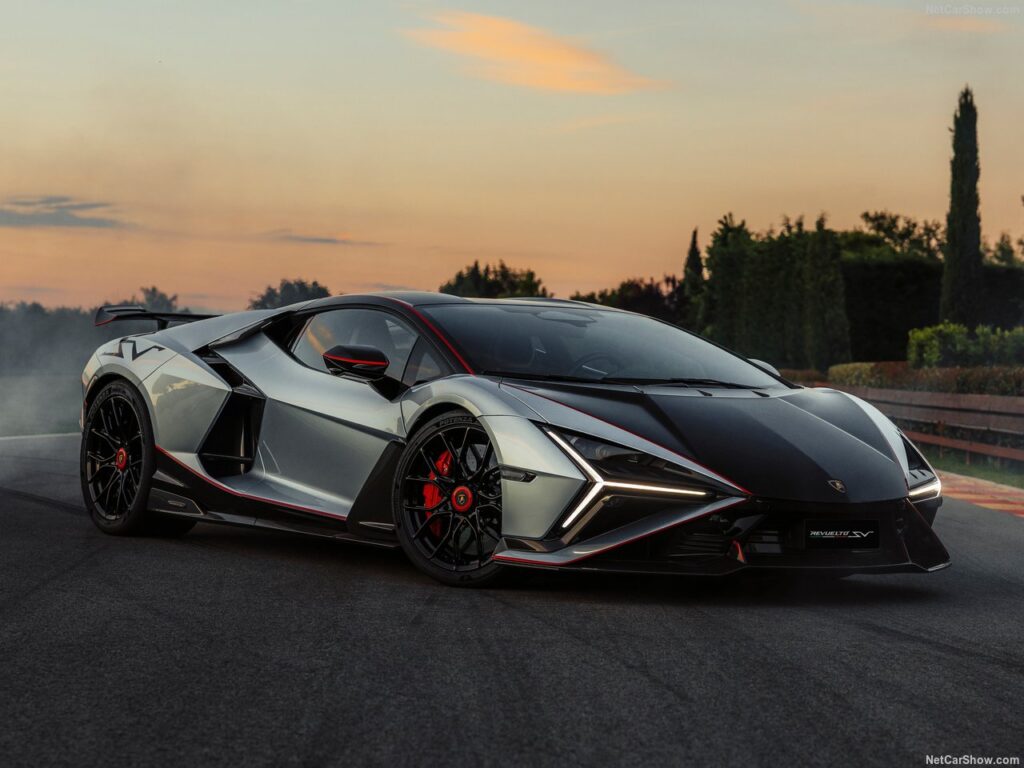 Lamborghini-Revuelto_SV-2027